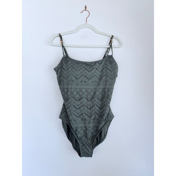 NWT La Blanca Women's Salt Eyelet One-Piece Swimsuit in Olive Green Size 12 - Picture 4 of 12